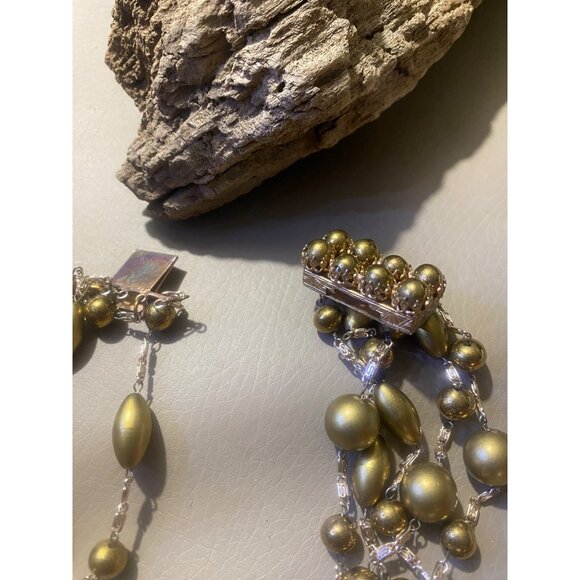 Vintage Classic Multi 4 Strand Gold Tone Beaded Necklace Box Ornate Clasp - Picture 10 of 12